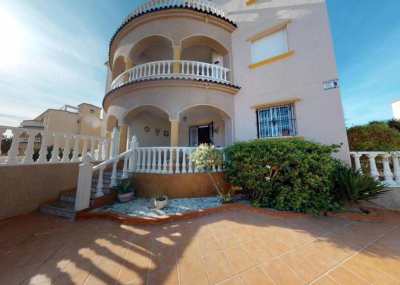Квартира - Sale - Alicante - Cabo Roig