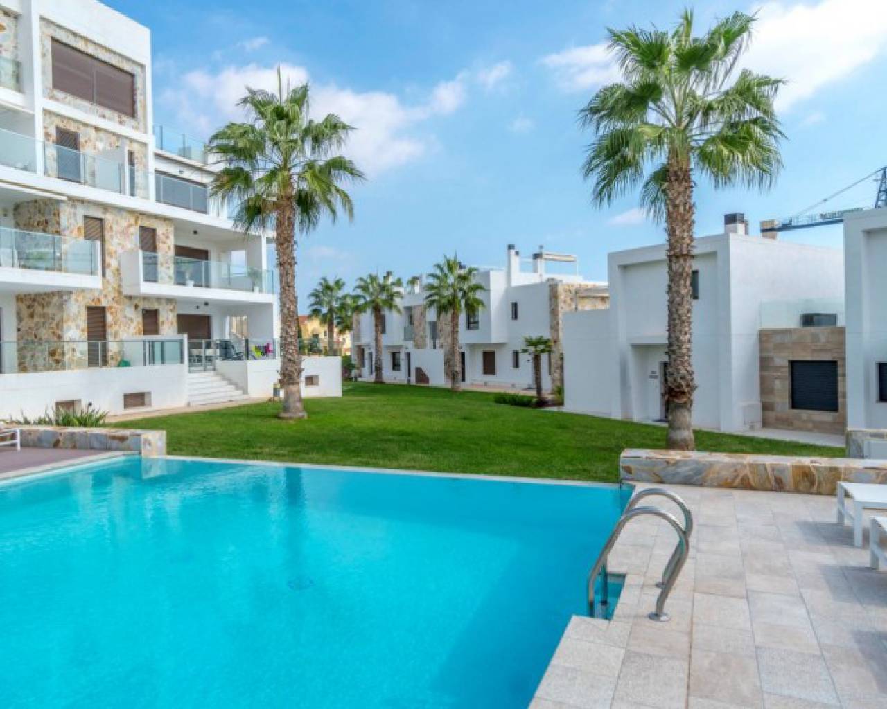 Apartment - Resales - Villamartin - 203129