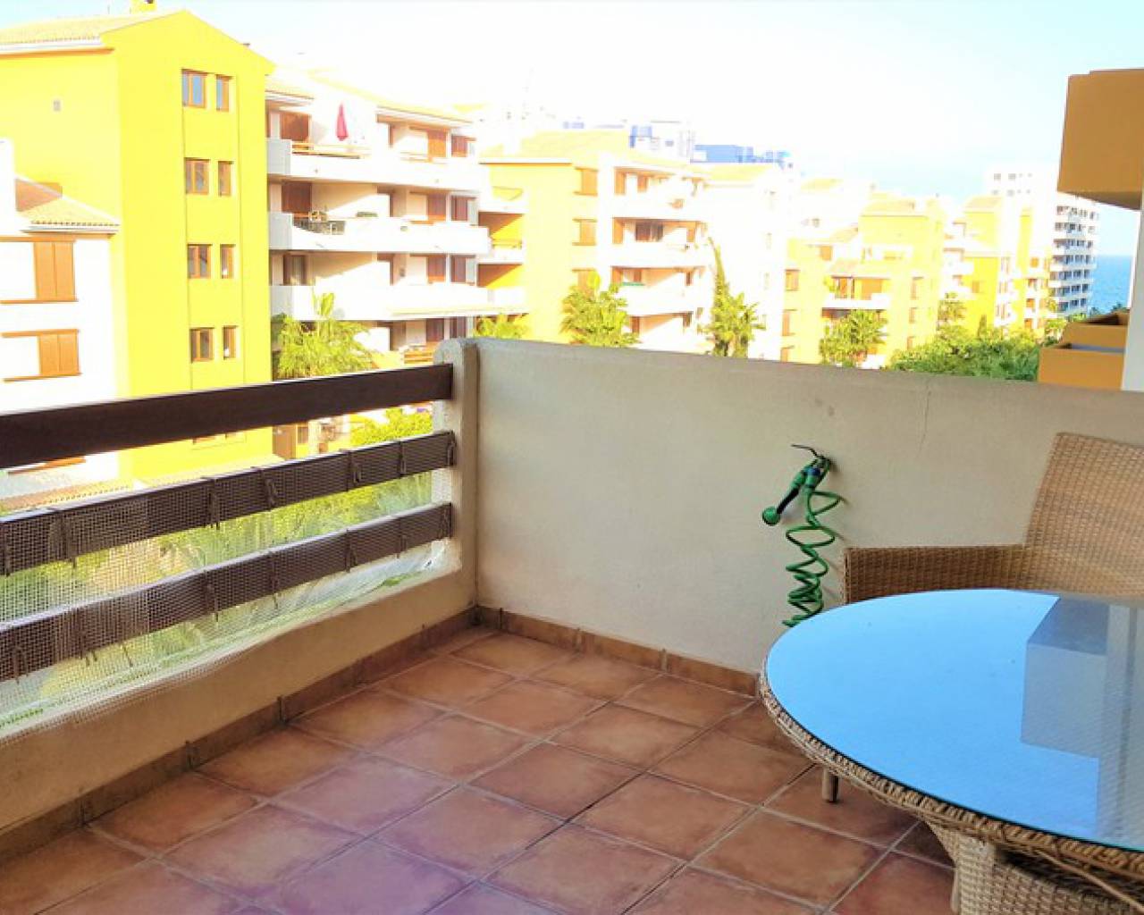 Appartement - Sale - Torrevieja - CBH-38955