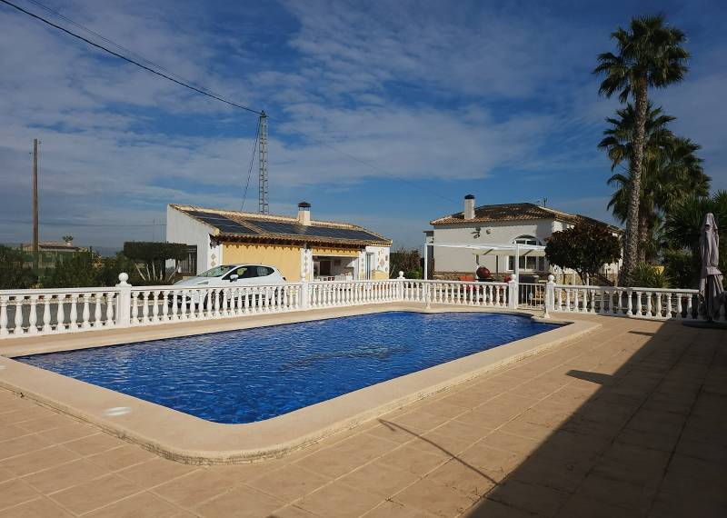 Casa de campo - Ventas - Catral - Catral