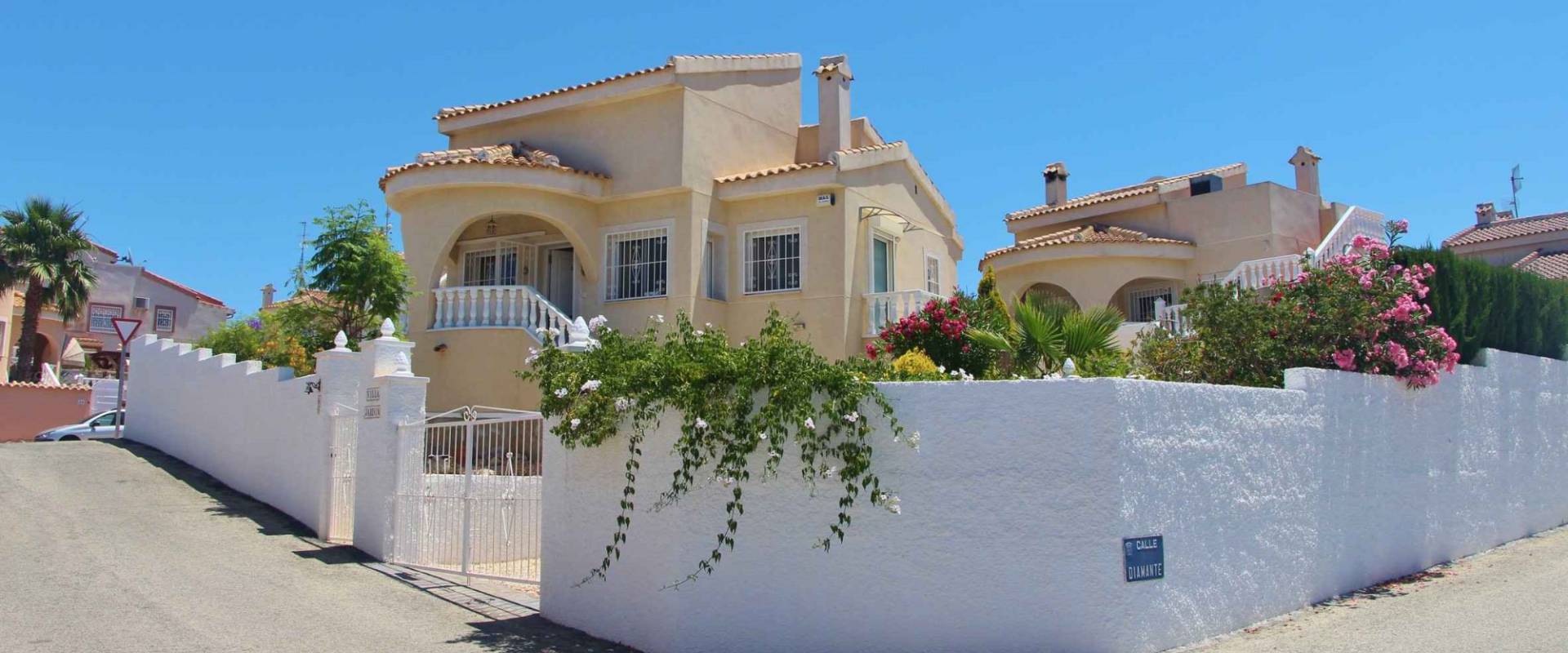 Chalet En Ciudad Quesada 