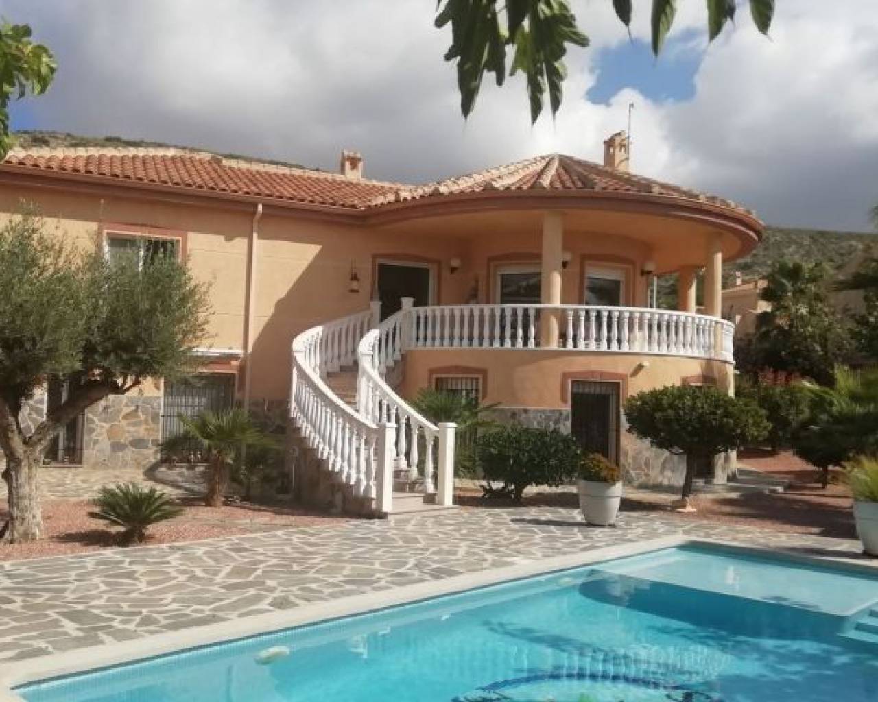 Country house - Resales - Hondon de las Nieves - OC-63954