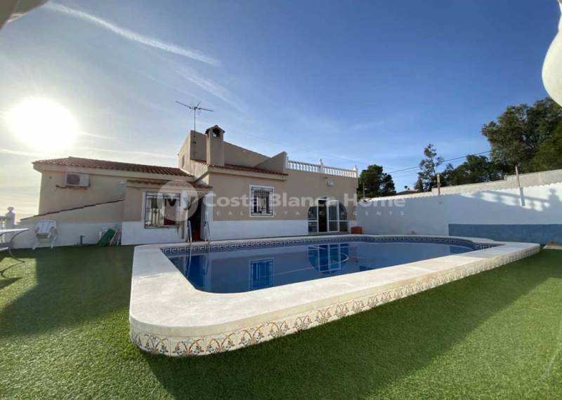 Country Property/Finca - Sale - Albatera - Albatera Alicante