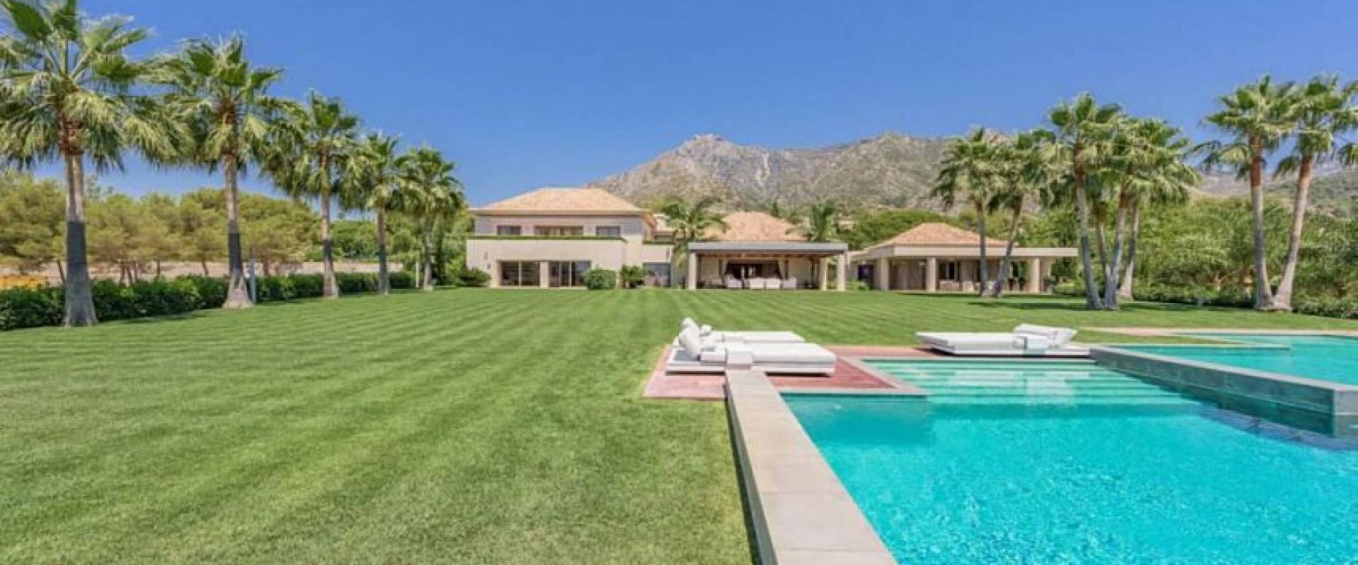 Detached Villa En Marbella