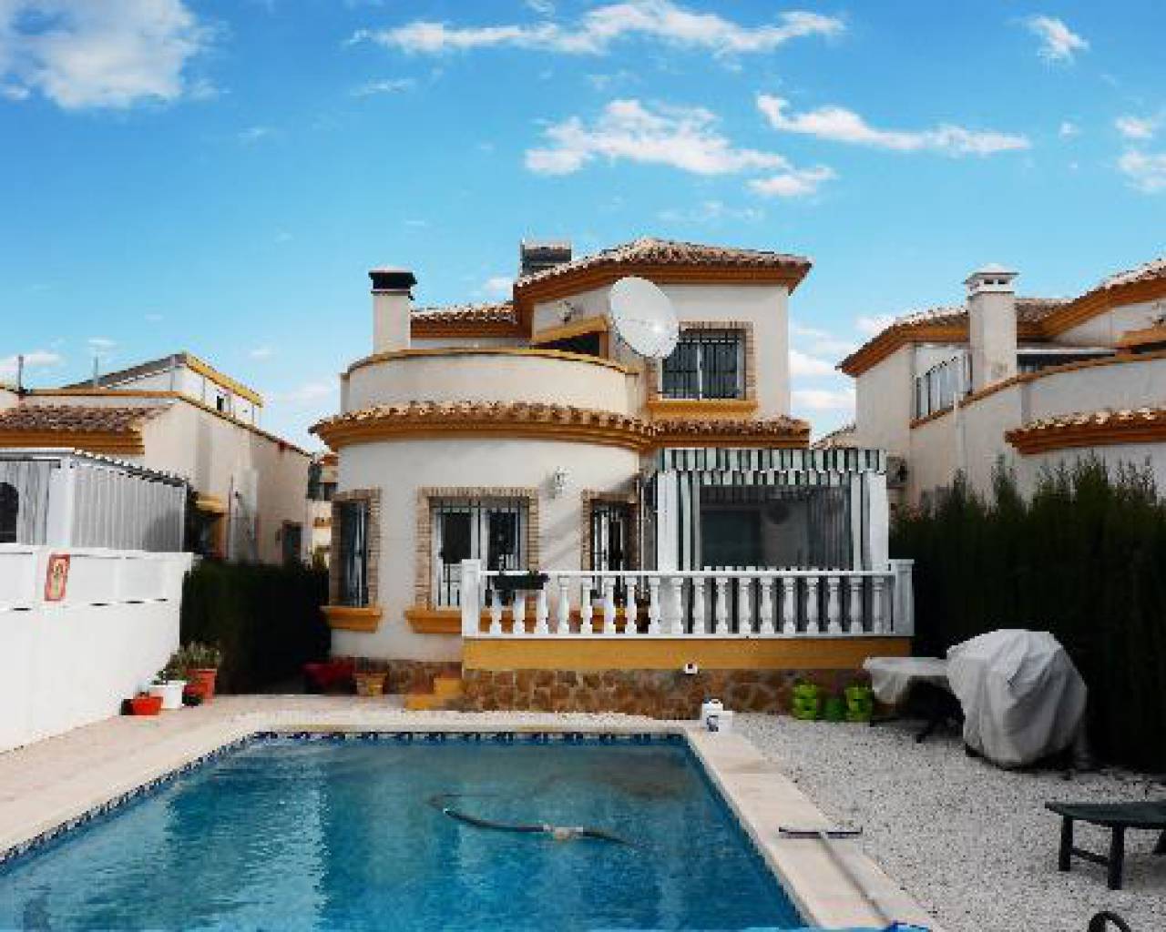 Detached Villa - Sale - Guardamar del Segura - mcbh-74833