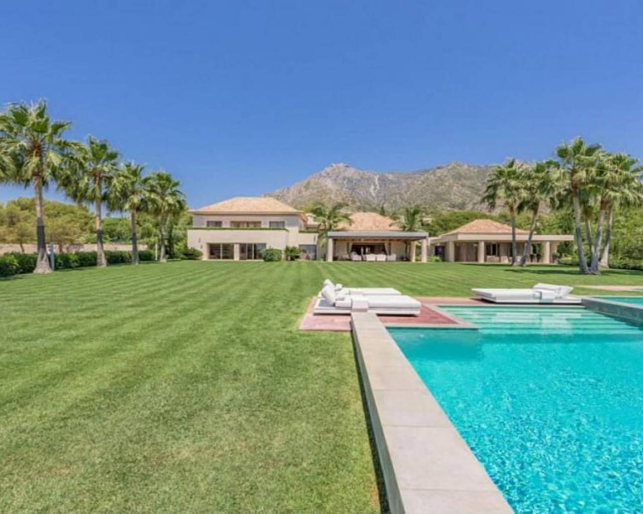 Detached Villa - Sale - Marbella - AP1JO