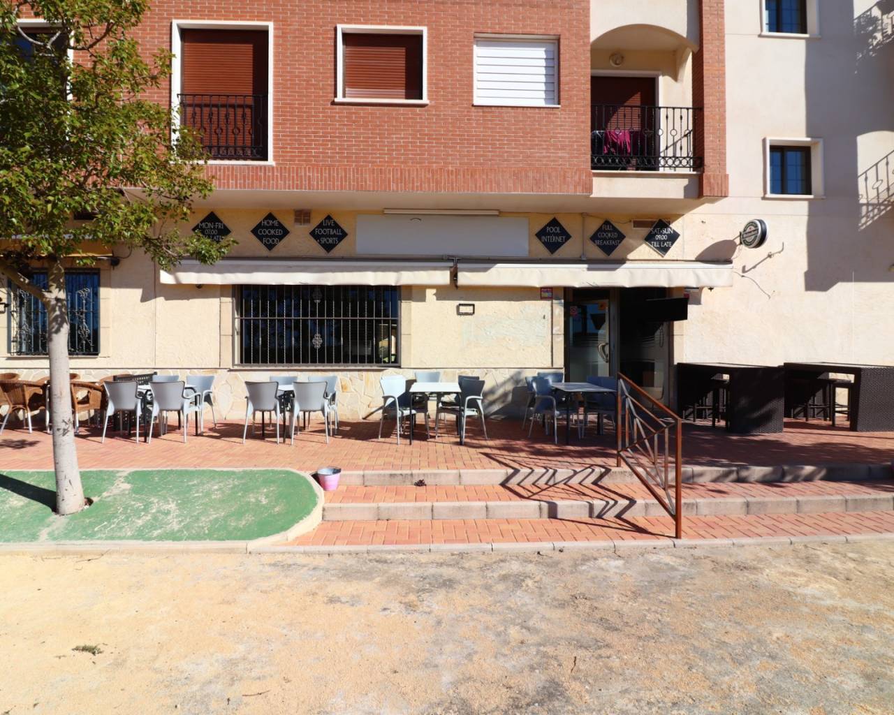 Коммерческая недвижимость - Sale - Formentera del Segura - 70417