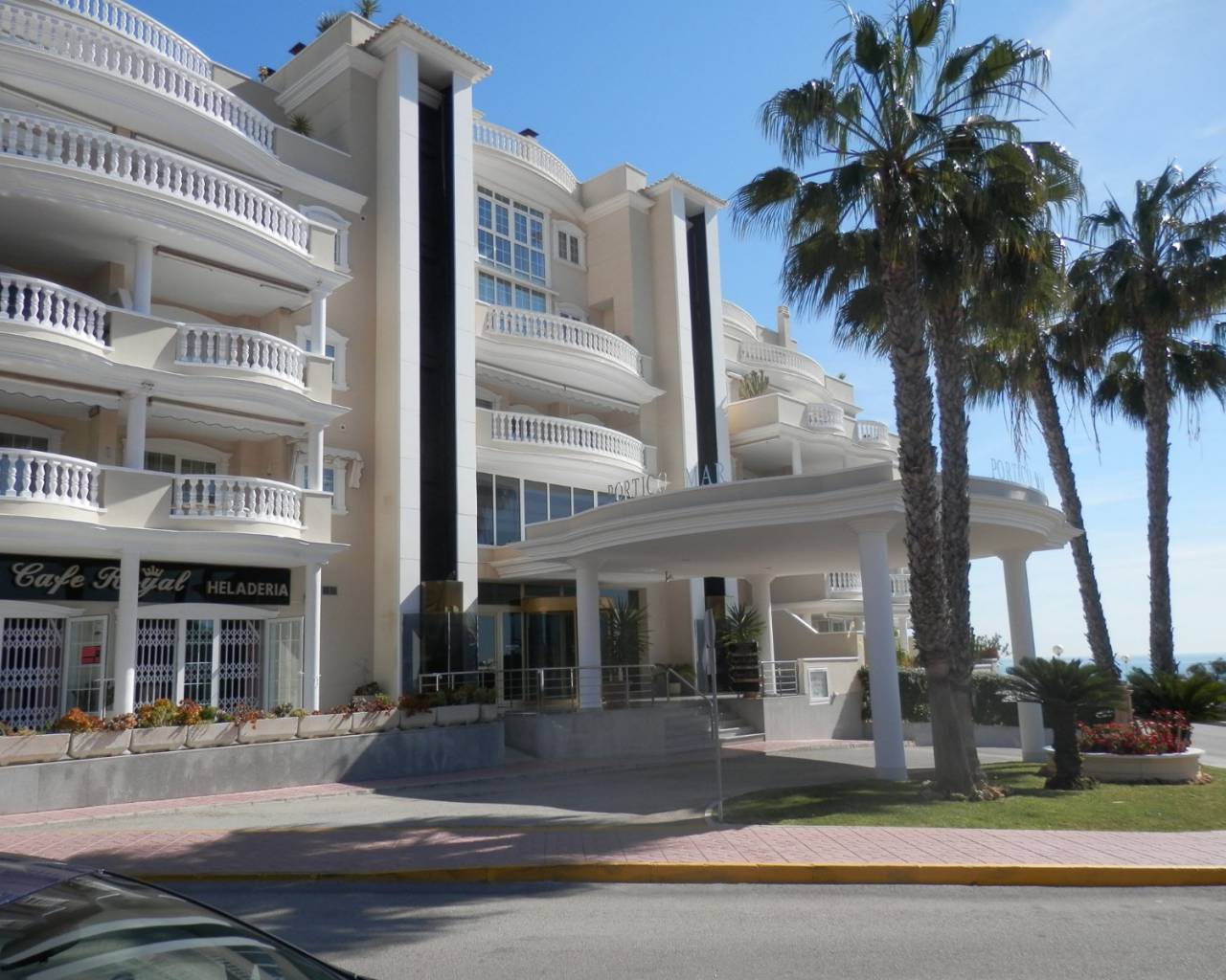 Коммерческие Помещения - Sale - Guardamar del Segura - BEL-W009