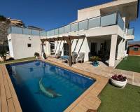 Resales -  - Cox