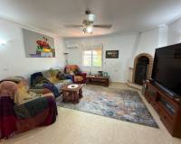 Resales - Finca / Country Property - Catral