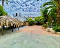 Resales - Finca / landbezit - Orihuela