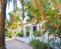 Resales - Independent villa - Orihuela Costa - Punta Prima
