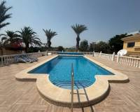 Resales - Landvilla - Catral