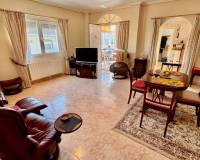 Resales - Villa - Benferri