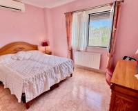 Resales - Villa - Benferri