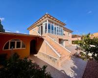 Resales - Villa - Benferri