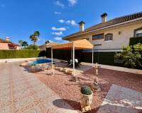 Resales - Villa - Benferri