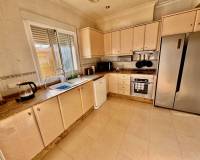 Resales - Villa - Benferri