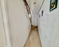 Resales - Villa - Benferri