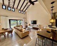 Resales - Villa - La Finca Golf