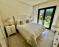 Resales - Villa - La Finca Golf
