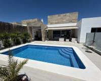 Resales - Villa - La Finca Golf