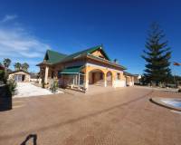 Resales - Villa with annex - Catral