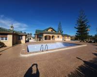 Resales - Villa with annex - Catral