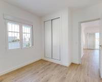 Sale - Бунгало - Orihuela Costa - Villamartin