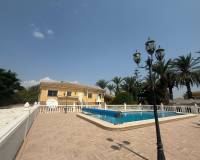 Sale - Country Villa - Catral