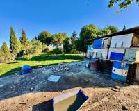 Sale - Finca / Country Property - Guardamar del Segura