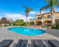 Sale - Finca / Country Property - Orihuela