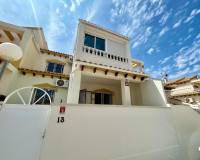 Sale - Maison mitoyenne - Orihuela - Urbanización Perla del Mar