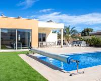 Sale - Semi-Detached Villa - Torrevieja - La Siesta - El Salado - Torreta