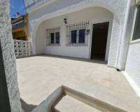 Sale - Townhouse - La Marina - La Marina - Urbanization