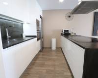 Sale - Villa mitoyenne - Daya Vieja - Daya Vieja - Town