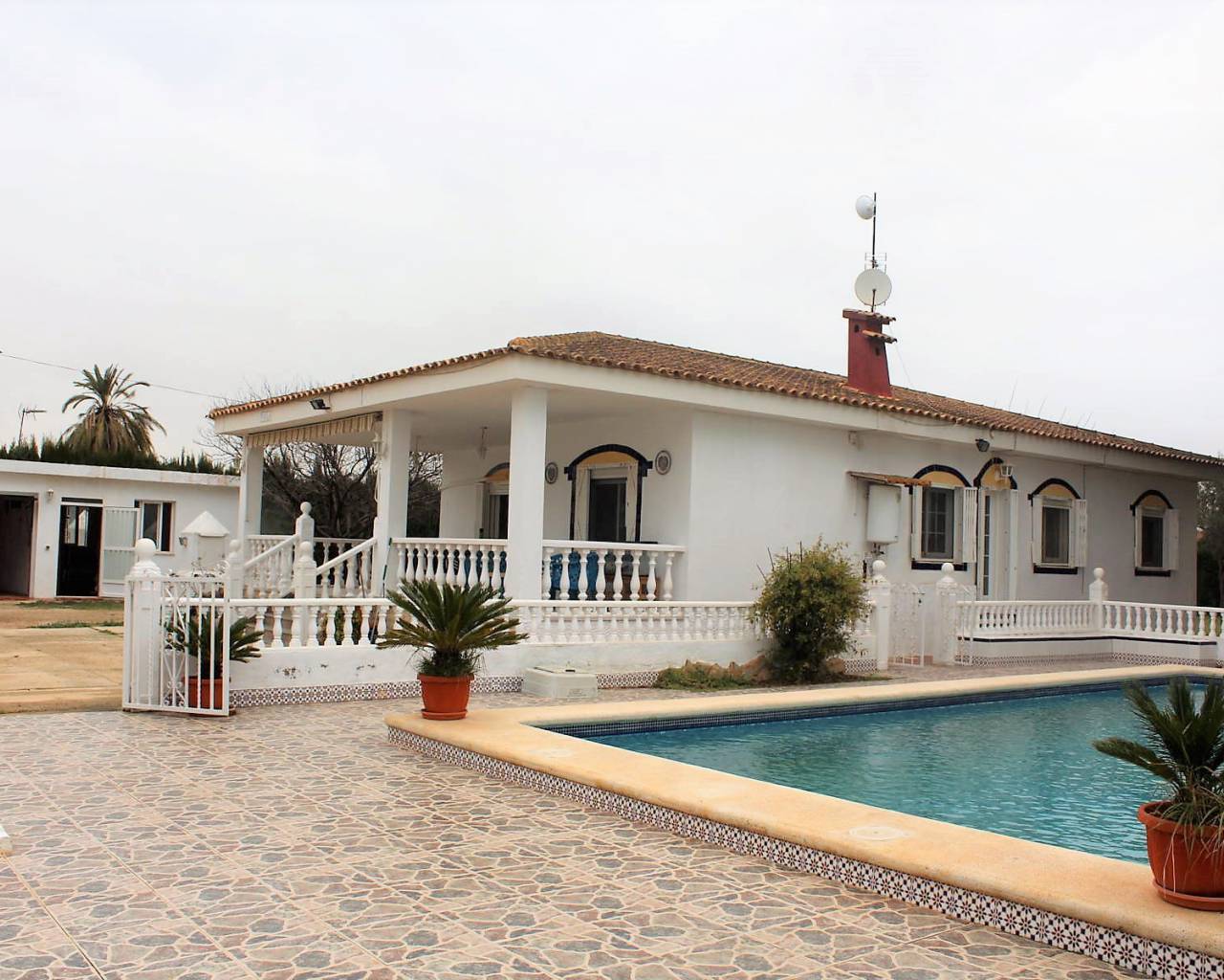 Шале / Вилла - Sale - Arenales del Sol - VSC-011