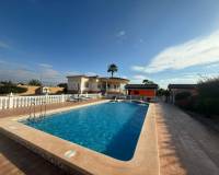 Ventas - Casa de campo - Catral