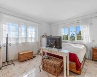 Ventas - Finca / Propiedad Rural - Los Montesinos