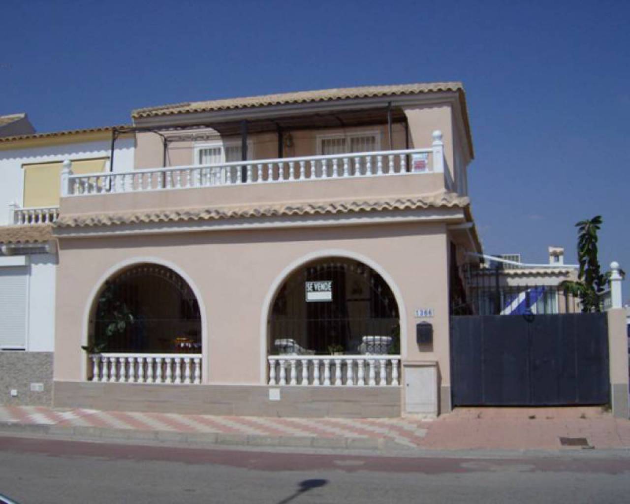 Villa mitoyenne - Sale - LOS ALCAZARES - EUH-57033