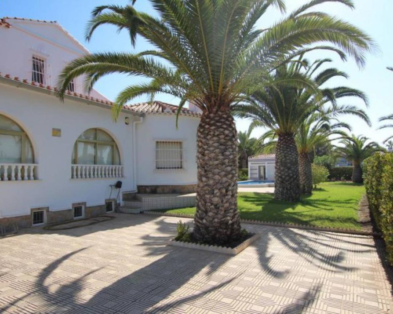 Villa - Resales - Alicante - SEQR00910