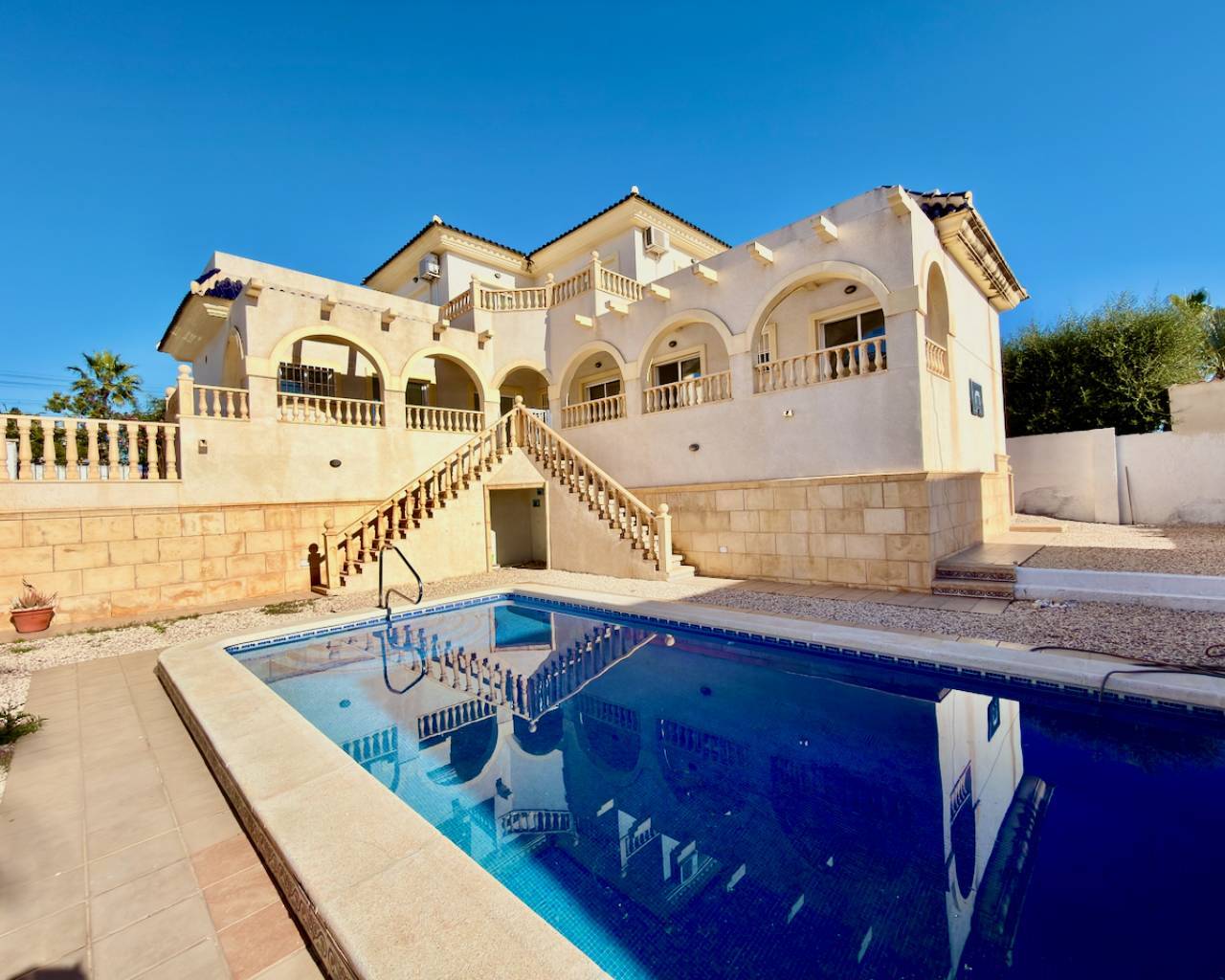 Villa - Resales - Ciudad Quesada  - RM9-50302
