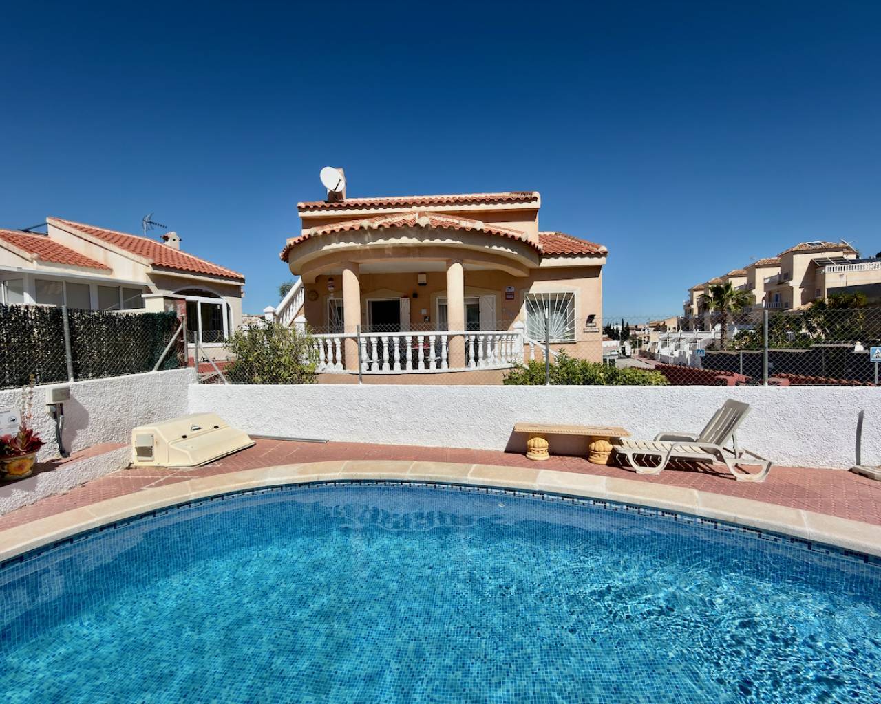 Villa - Resales - Ciudad Quesada  - RM9-56073