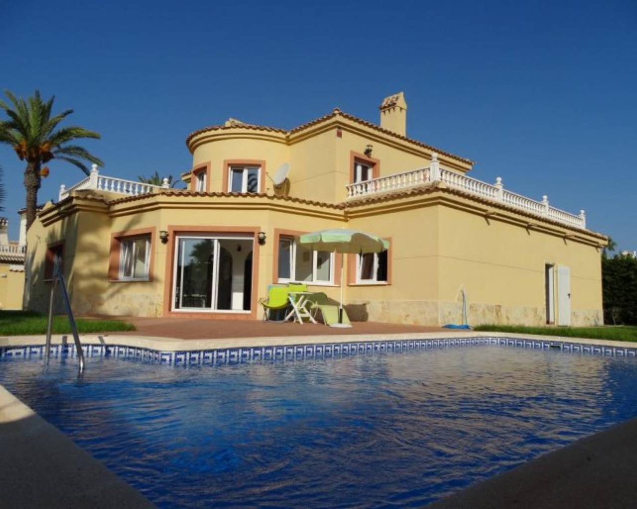 Вилла - Sale - Alicante - 7000N