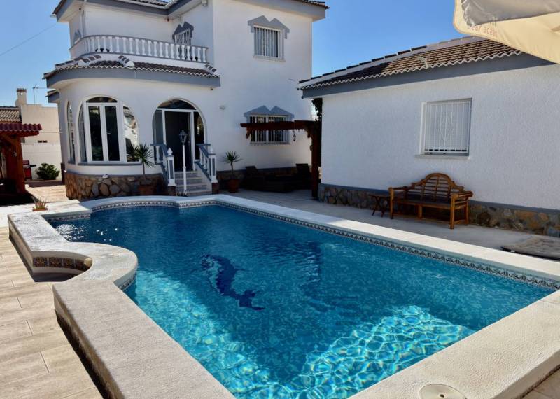 Villa - Sale - Ciudad Quesada  - Ciudad Quesada