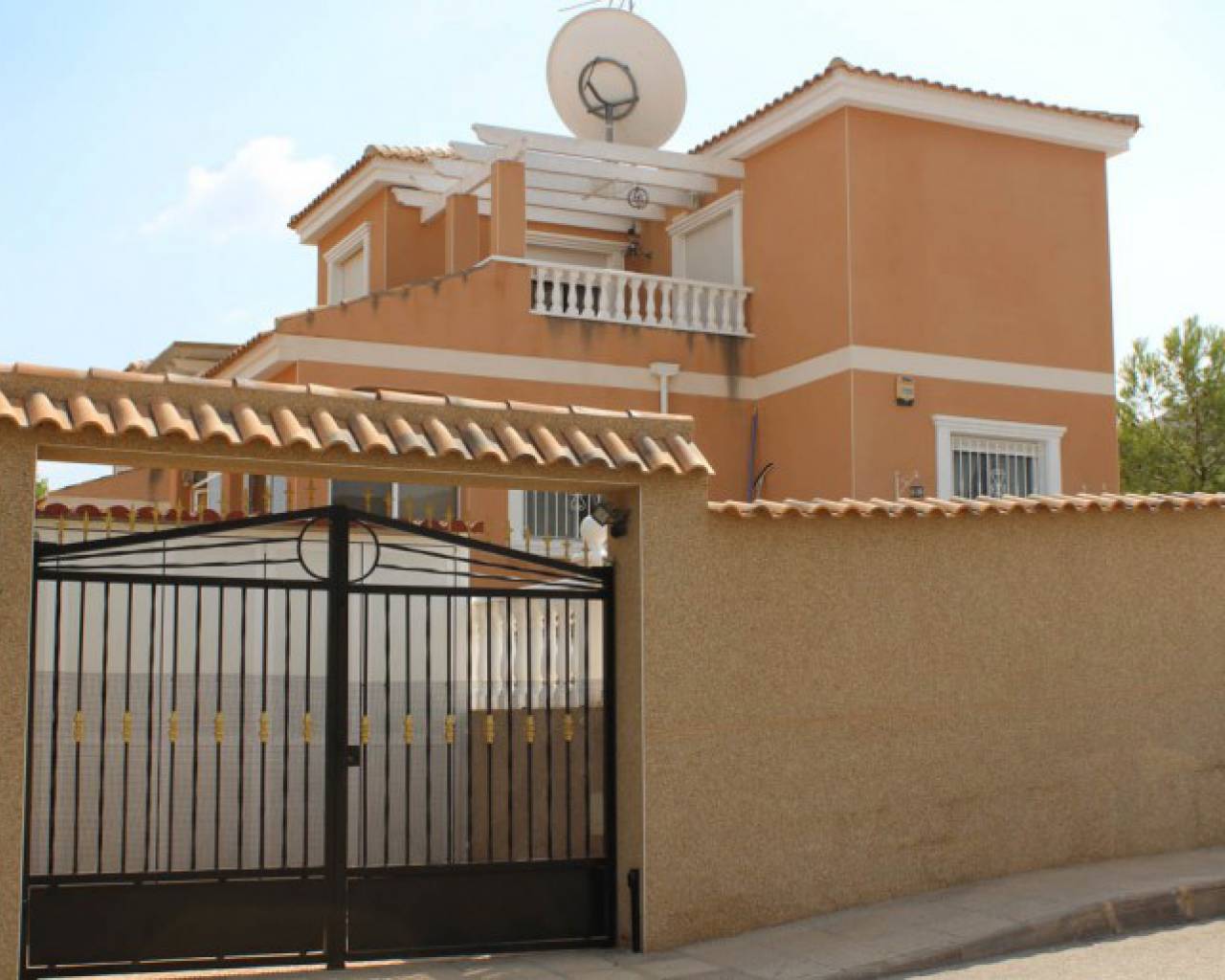 Villa - Sale - Cox - SR1062