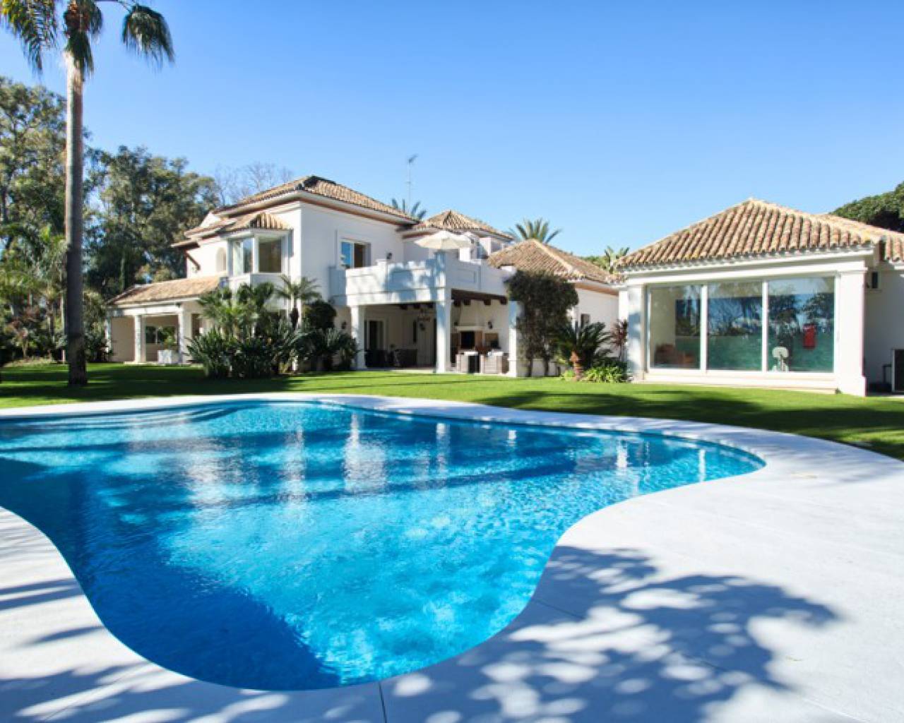 Villa - Sale - Marbella - JMR-1021