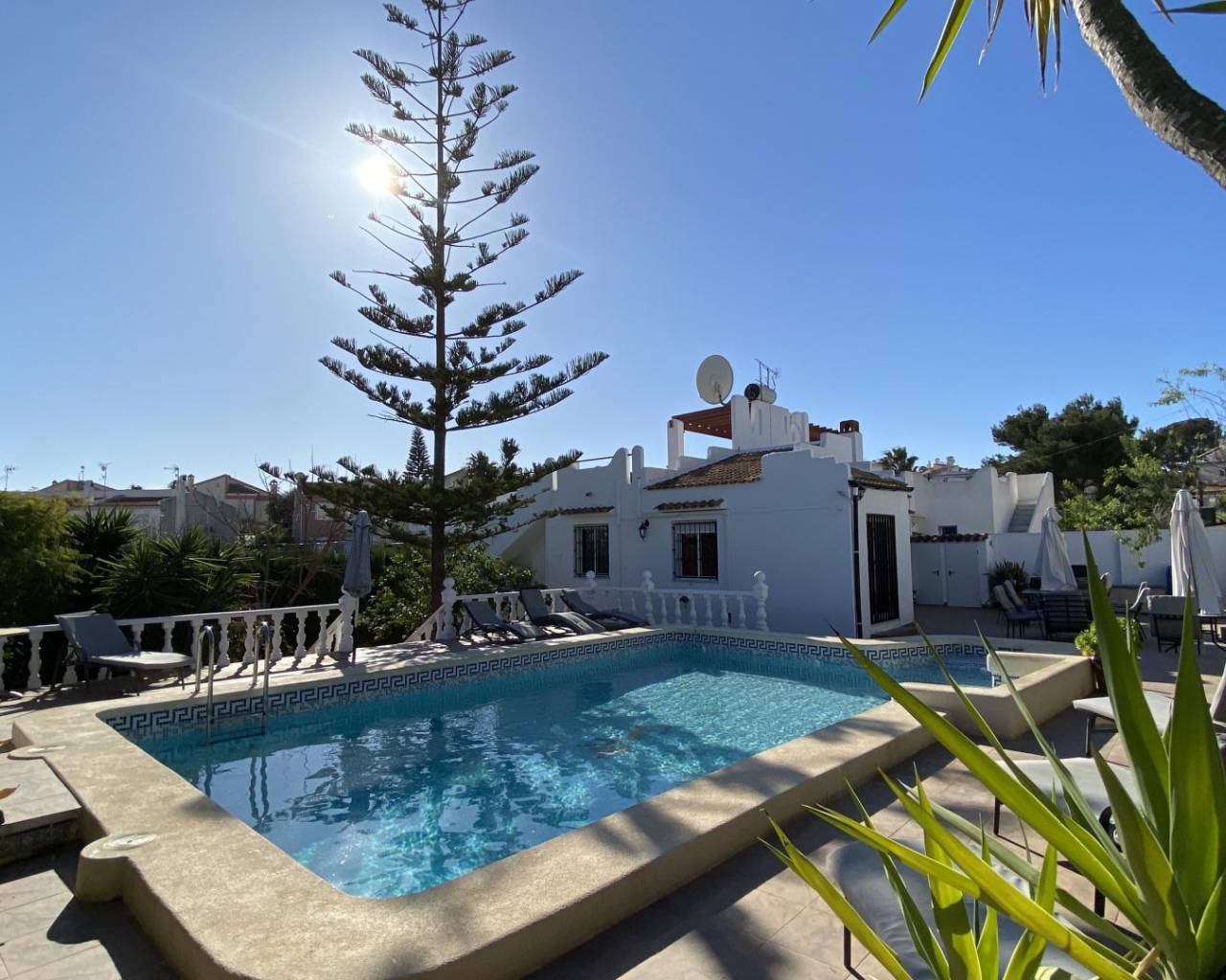 Villa - Sale - Torrevieja - Mir-35928