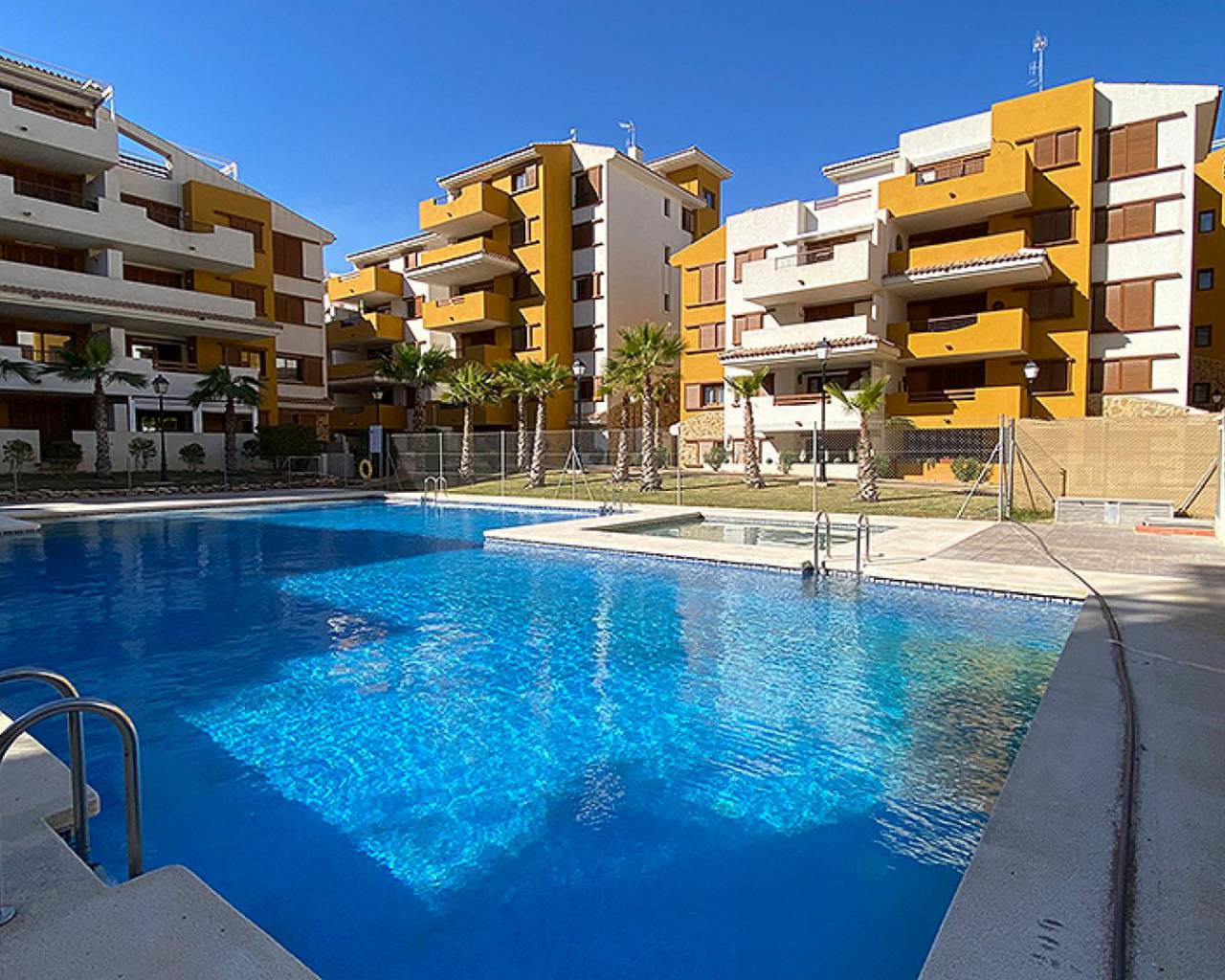 Wohnung - Resales - Torrevieja - Mir-19125