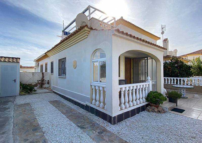 Maison de coin - Sale - La Florida - La Florida